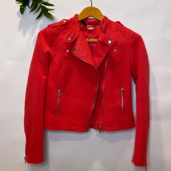 Coat - Picture 1 of 1